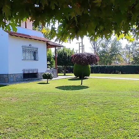 Victoria Maisonette Vila