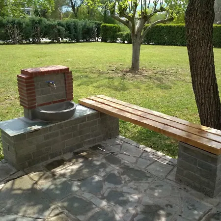 Victoria Maisonette Vila *