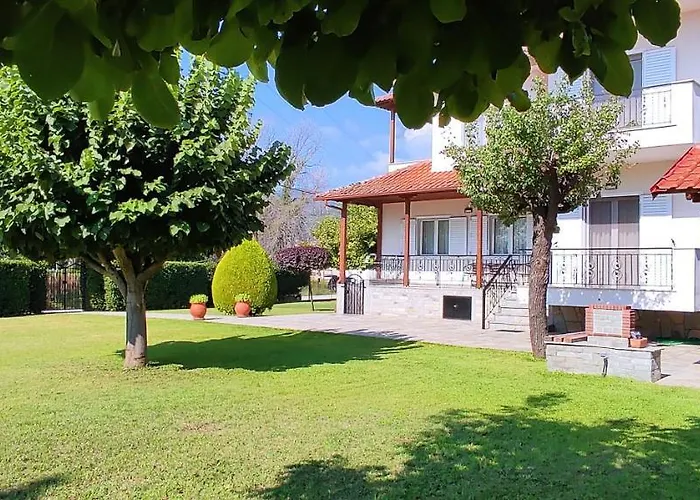 Victoria Maisonette * Asproválta